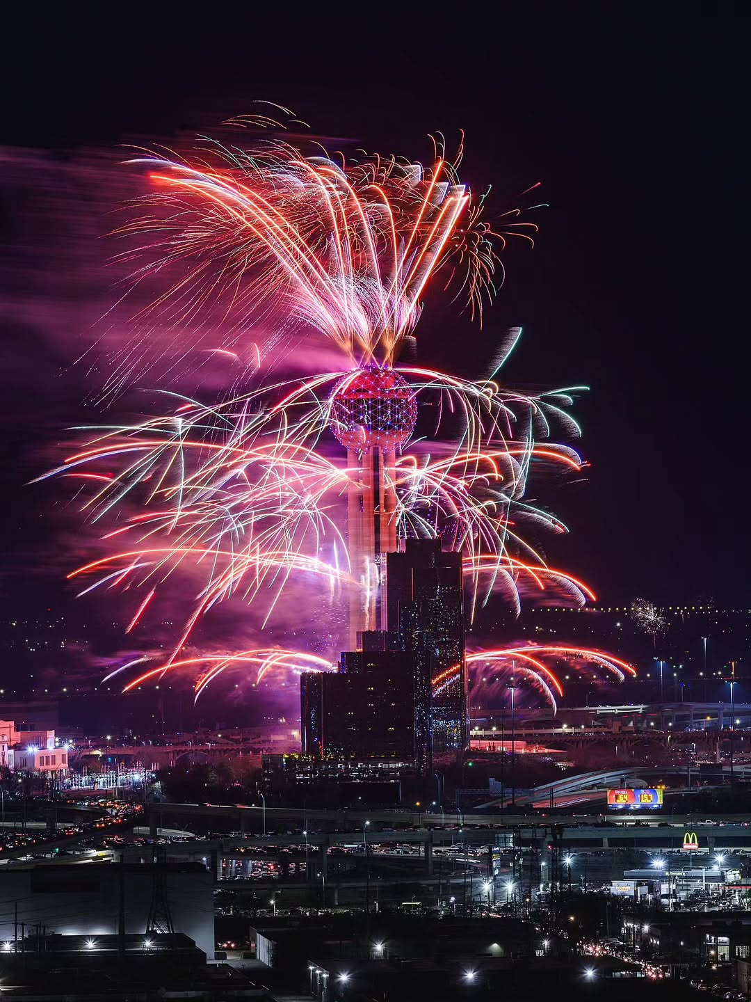 New Year’s Eve Fireworks and Drone Light Shows Illuminate Cities, Communities, and Iconic Destinations